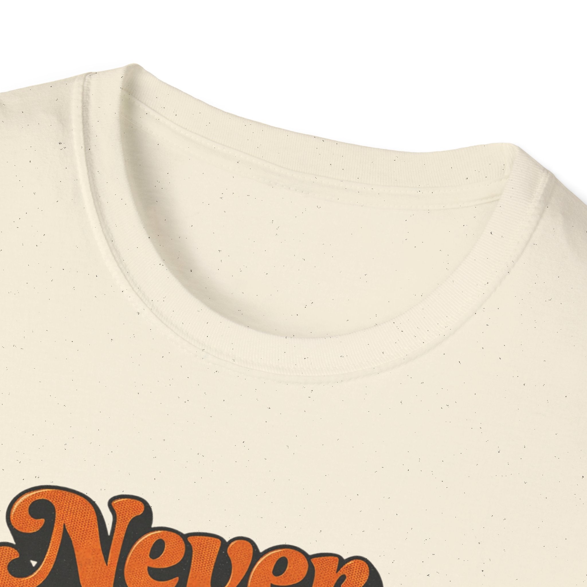Never Give Up Retro Typhography T-Shirt