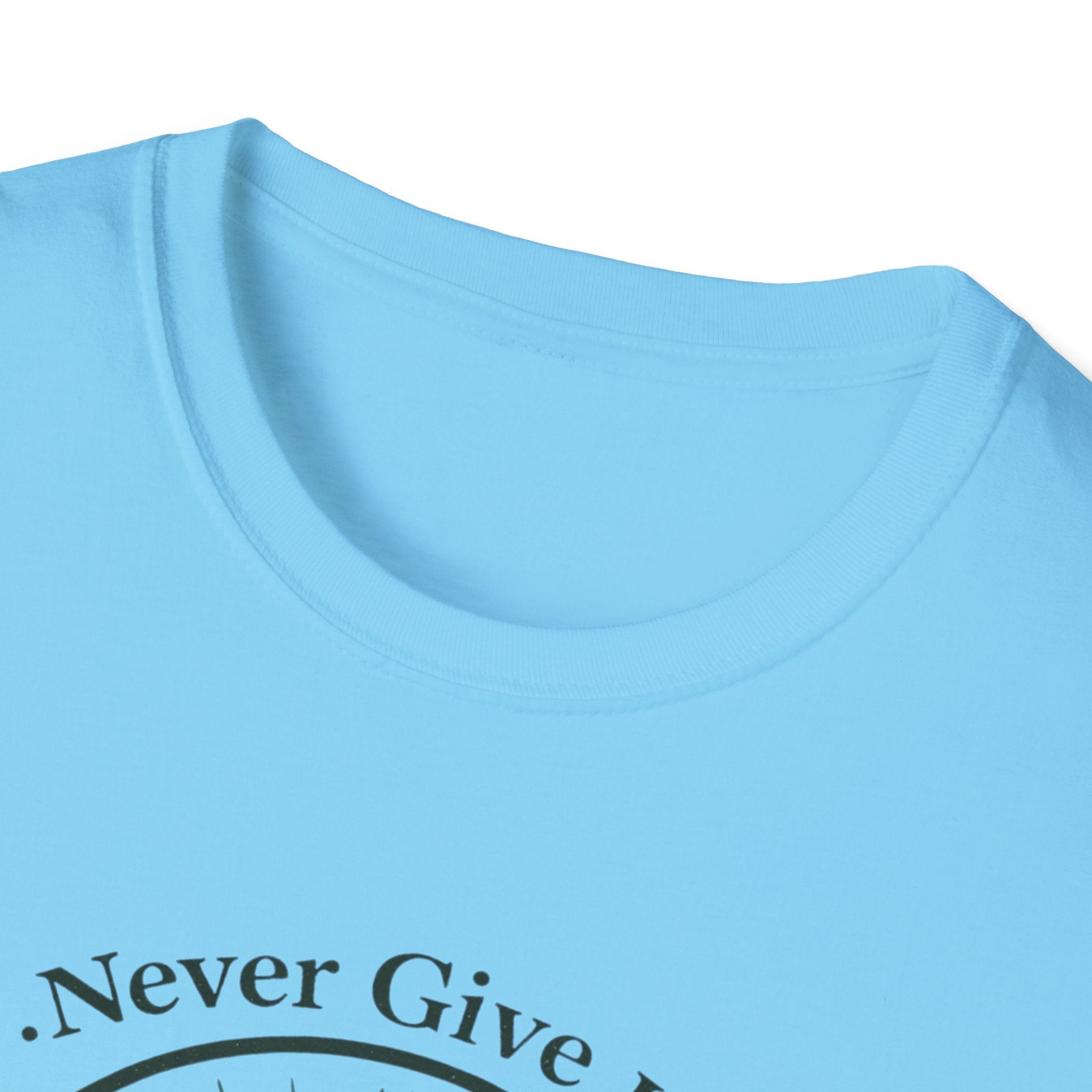 Never Give Up Mountain Graphic T-Shirt